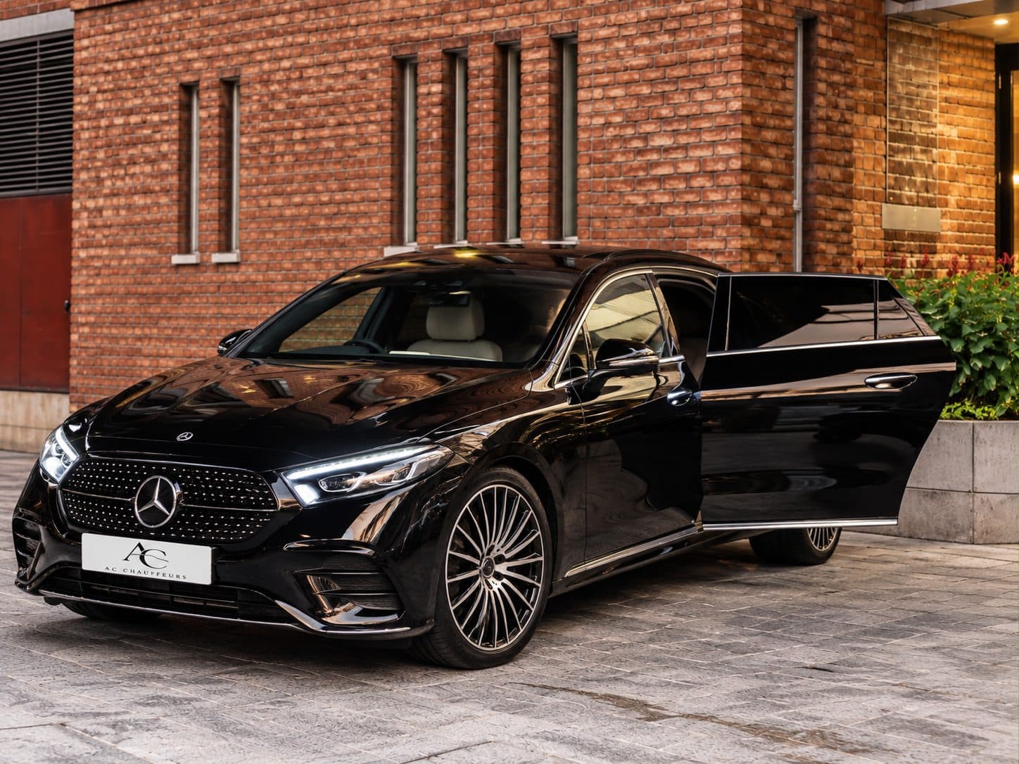 Mercedes EQS