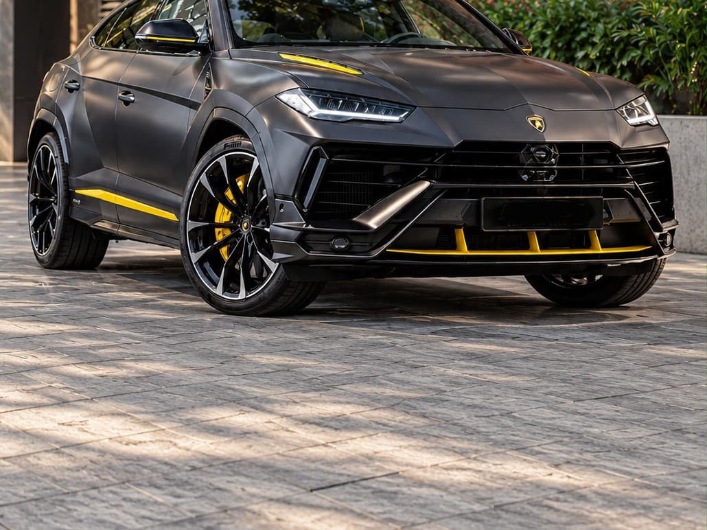 Super SUV — Urus Tier